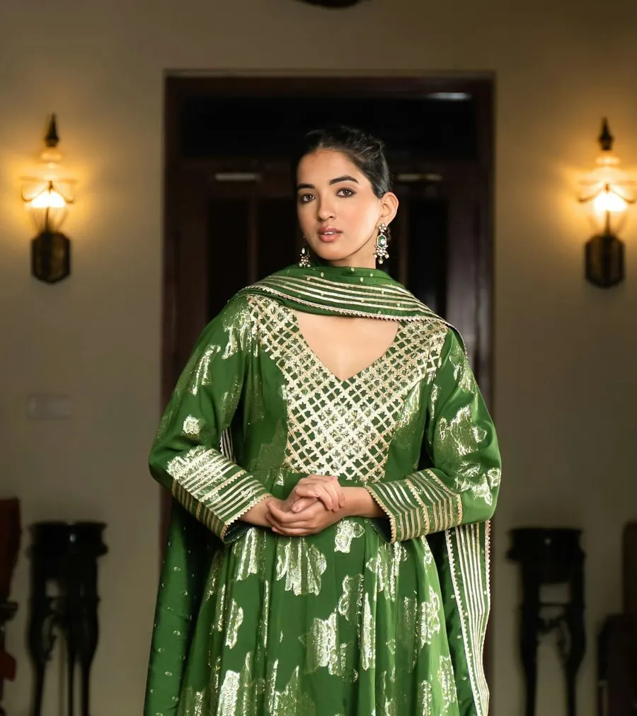 Graceful Green Block-Print Cotton Kurta Set - Effortless All-Day Glam