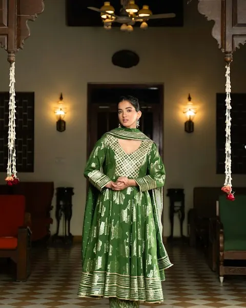 Graceful Green Block-Print Cotton Kurta Set - Effortless All-Day Glam