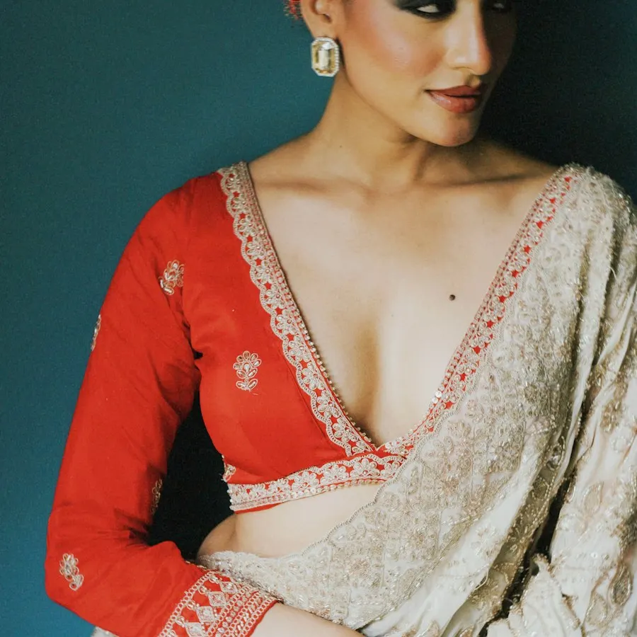 Embroidered White Georgette Saree - Insta-Ready Look