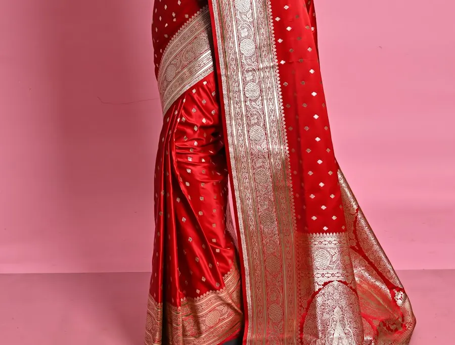Elegant Gold Saree - Festive to Brunch Ready
