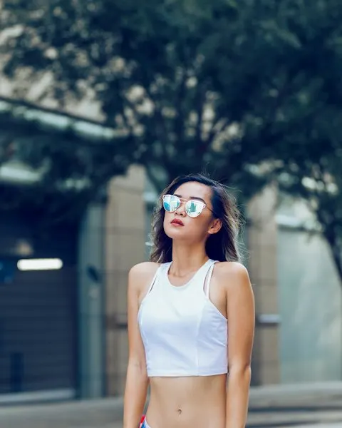 Trendy White Denim Jeans - Soft, Flattering & Easy