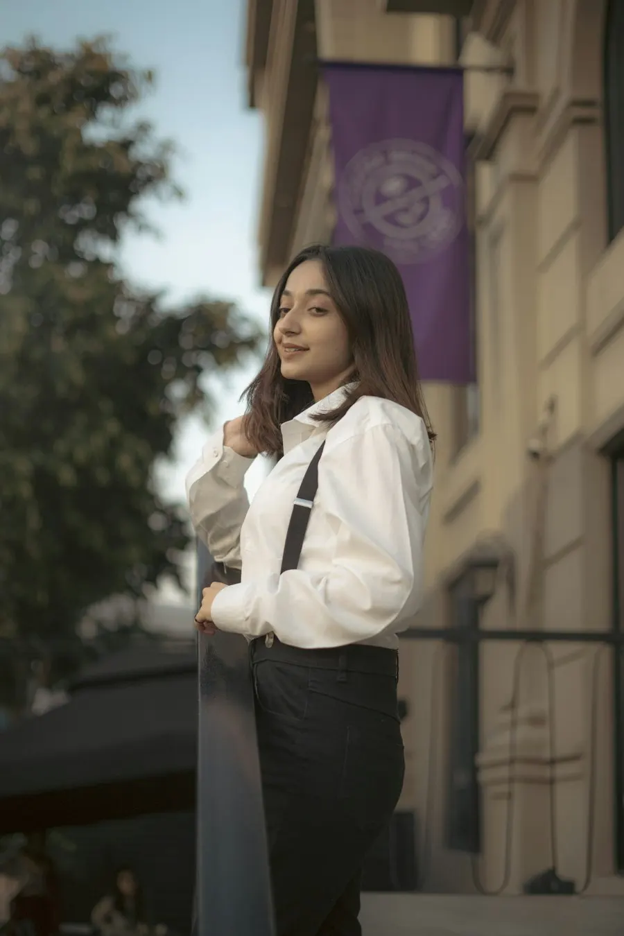 Elegant White Linen Shirt - Insta-Ready Look