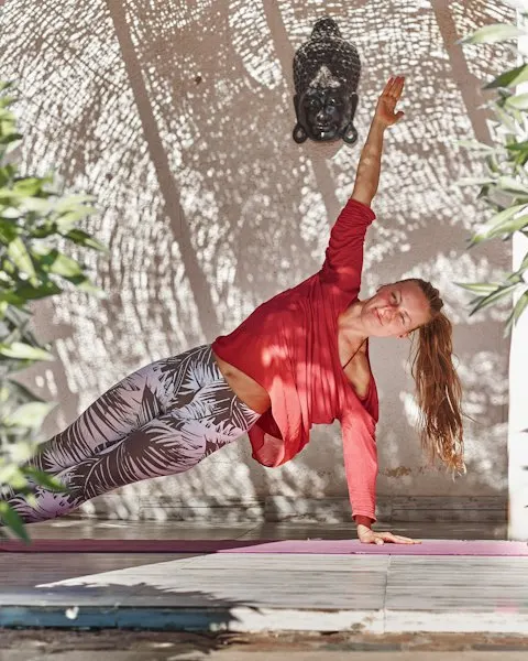 Graceful Red Activewear Set - Effortless All-Day Glam
