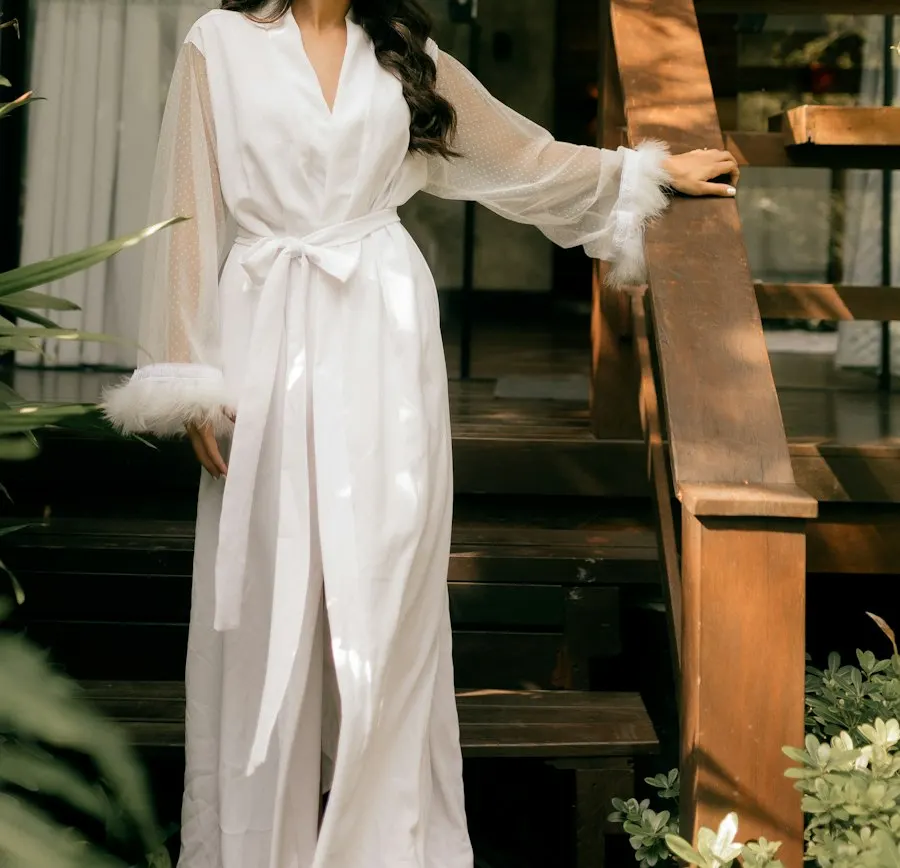 Chic White Robe - Your New Favourite