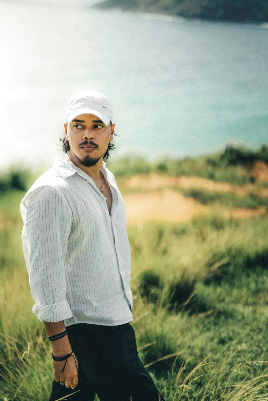 Modern White Poplin Shirt - Standout Everyday Essential