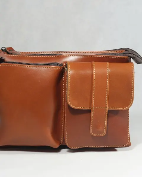 Classic Brown Leather Handbag - Your New Favourite