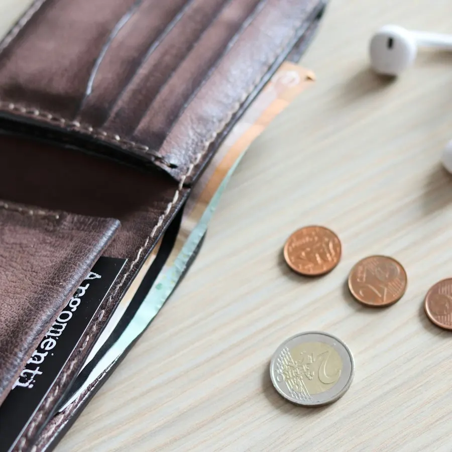 Premium Silver Leather Wallet - Built for Comfort
