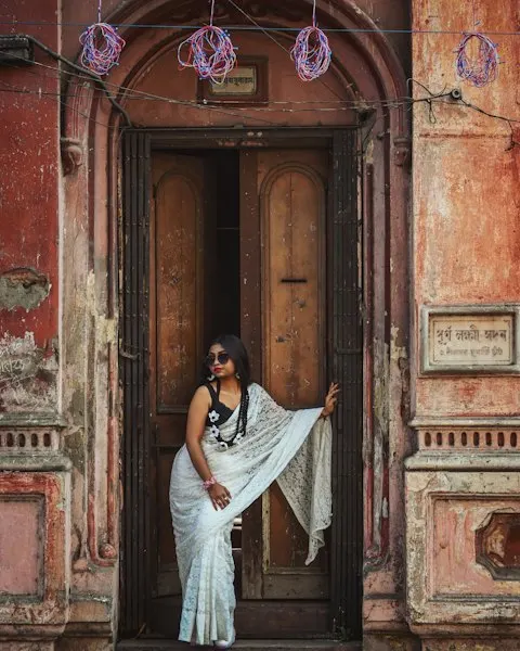 Modern White Organza Saree - Insta-Ready Look