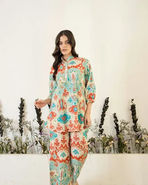 Minimalist Cotton Kurta Set - Made to Turn Heads