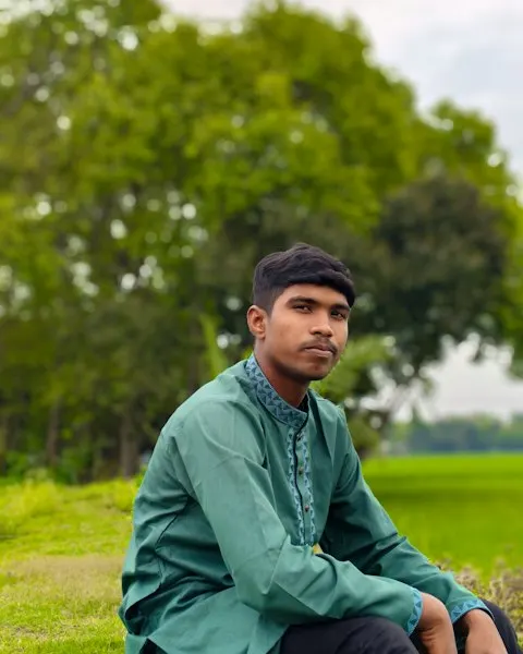 Smart Green Silk Blend Kurta Set - Clean Modern Fit